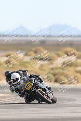 media/Oct-31-2025-CVMA Friday Practice (Fri) [[e9defcbea4]]/3-Racer 2 Practice/Session 5 (Turn 4)/